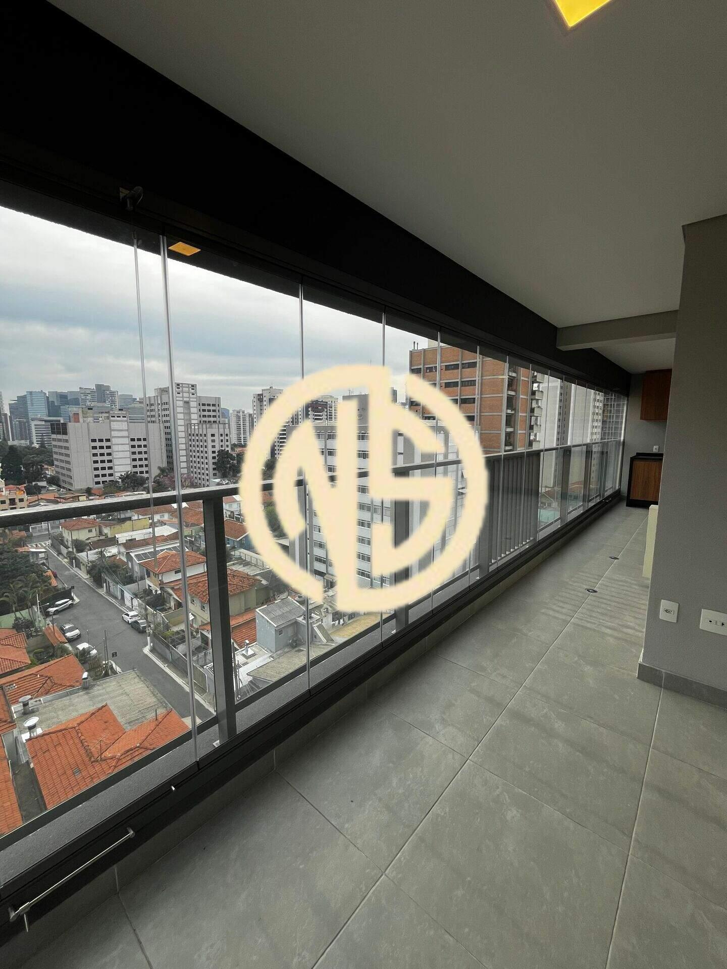 Apartamento à venda no Chácara Santo Antônio: 