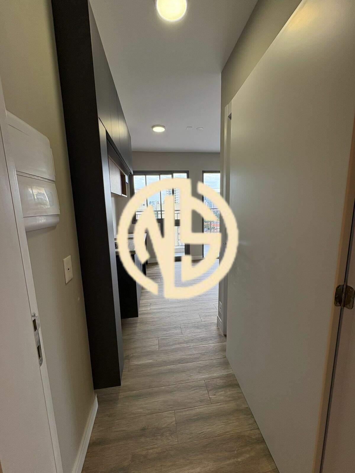 Apartamento para aluguel no Santo Amaro: 