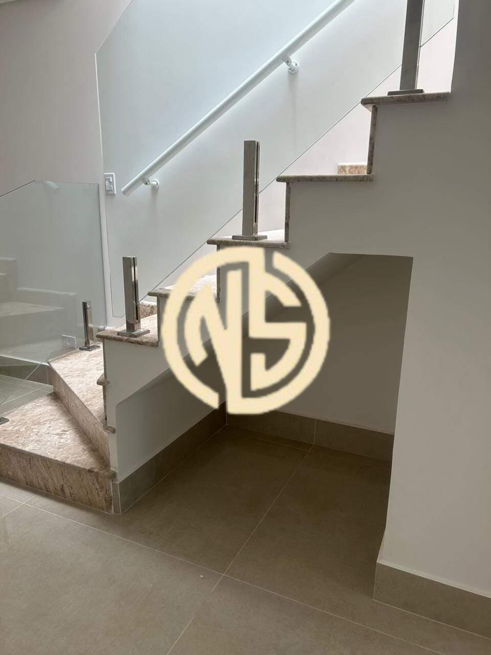 Sobrado à venda no Jardim Caravelas: 