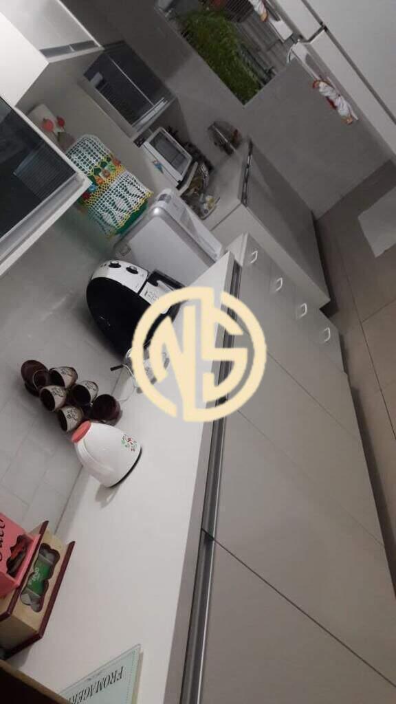 Sobrado à venda no Jardim Iracema: 