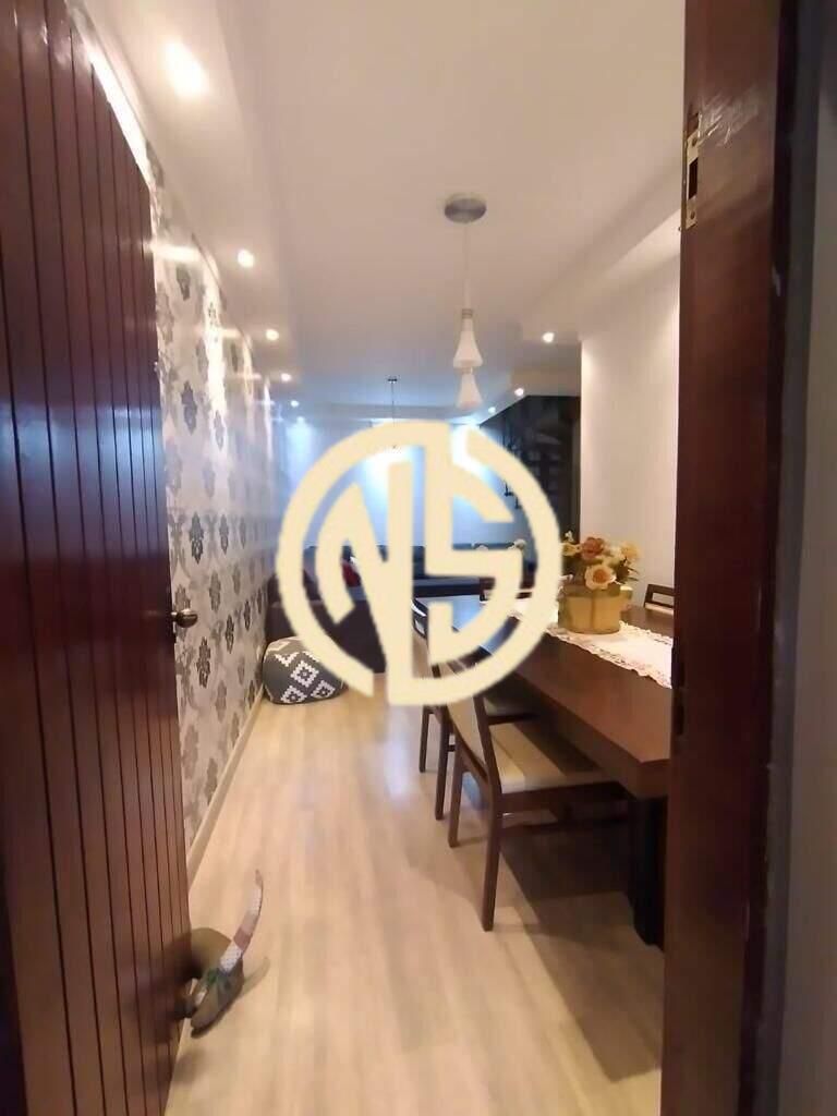 Sobrado à venda no Jardim Iracema: 