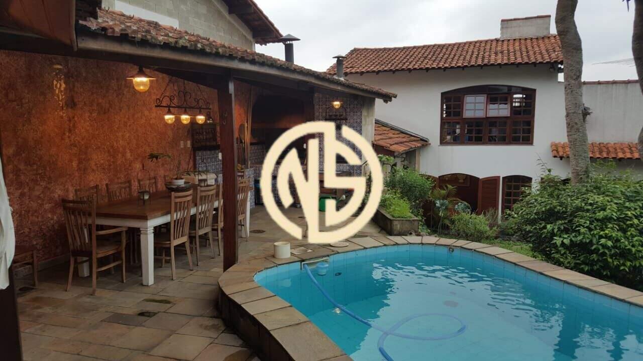 Sobrado à venda no Parque Alves de Lima: 