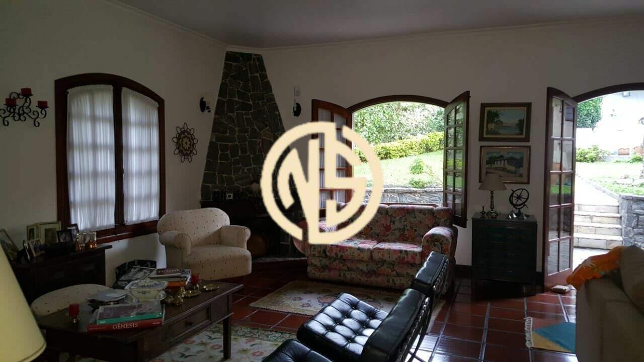 Sobrado à venda no Parque Alves de Lima: 