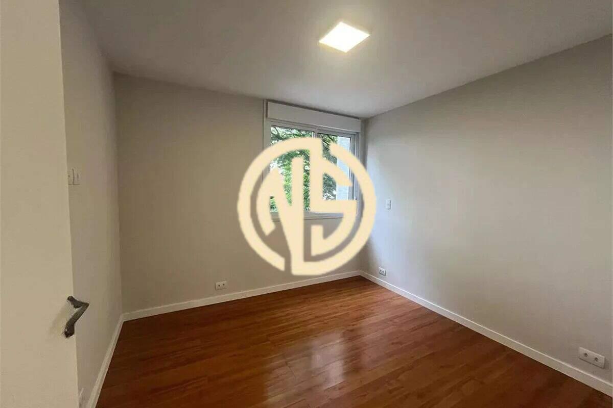 Apartamento à venda no Moema: 