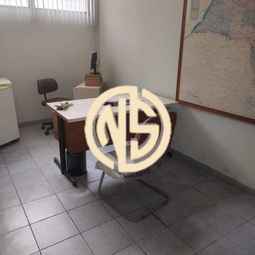 Pavilhão/Galpão à venda no Jardim Caravelas: 