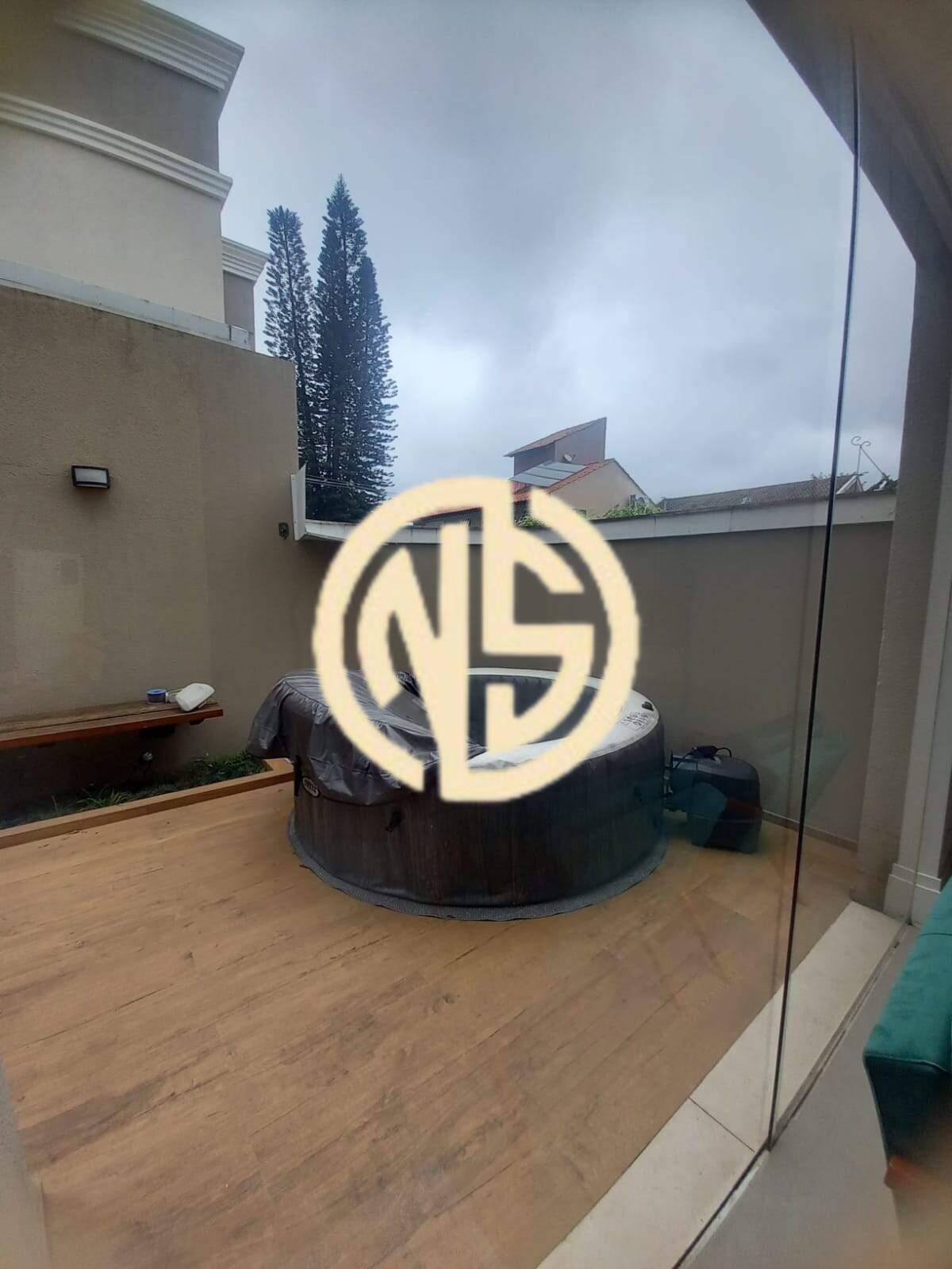 Casa à venda no Granja Julieta: 