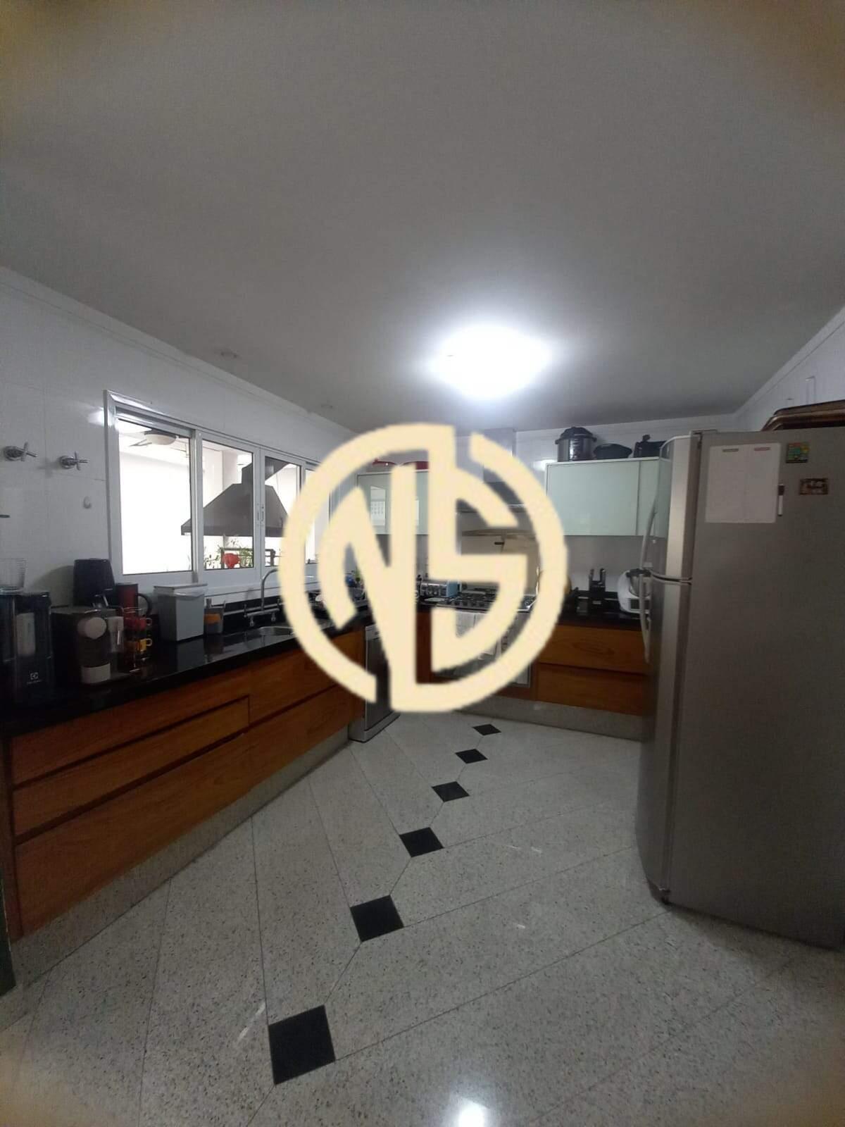 Casa à venda no Granja Julieta: 