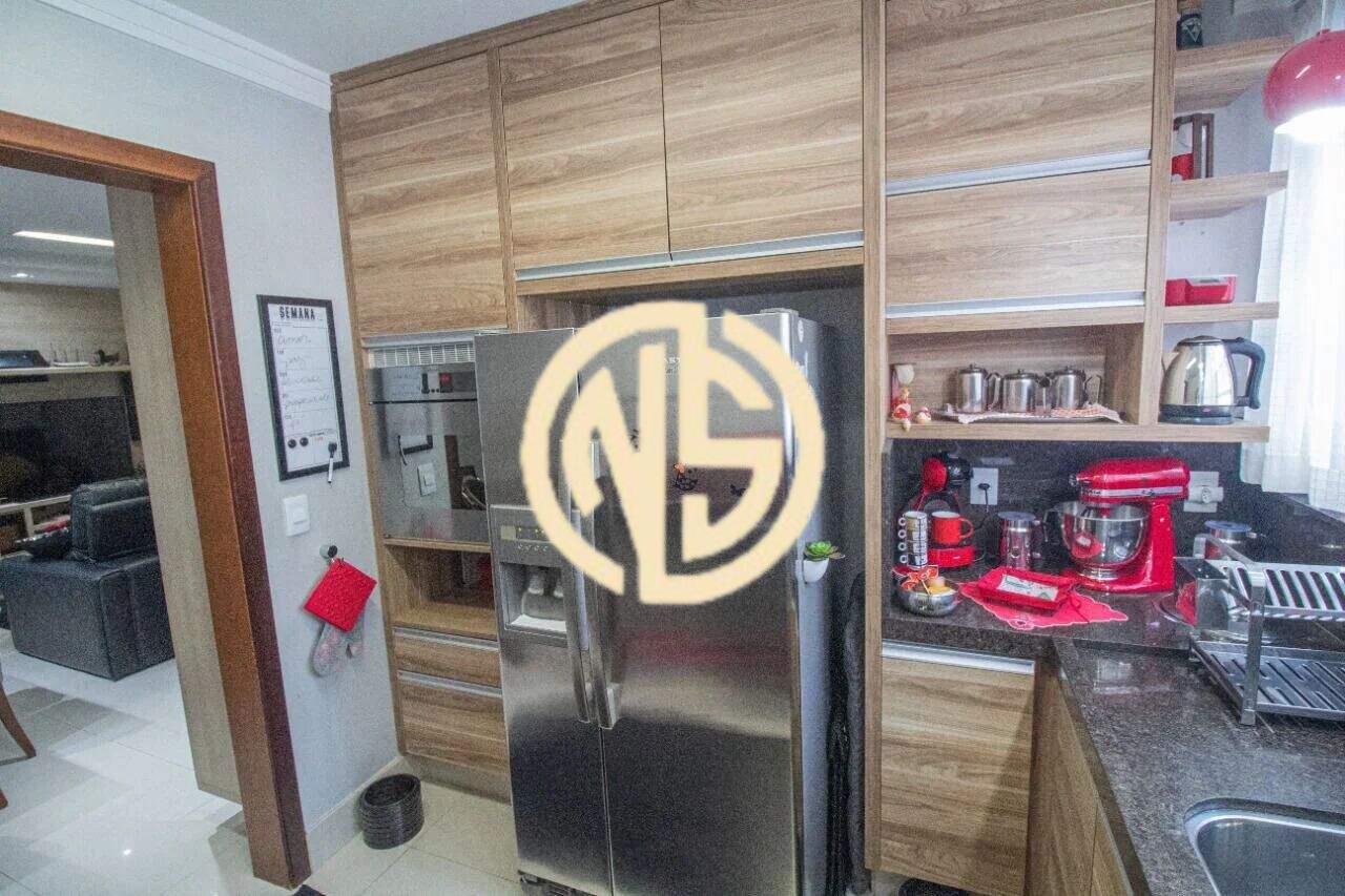 Sobrado para aluguel no Várzea de Baixo: 