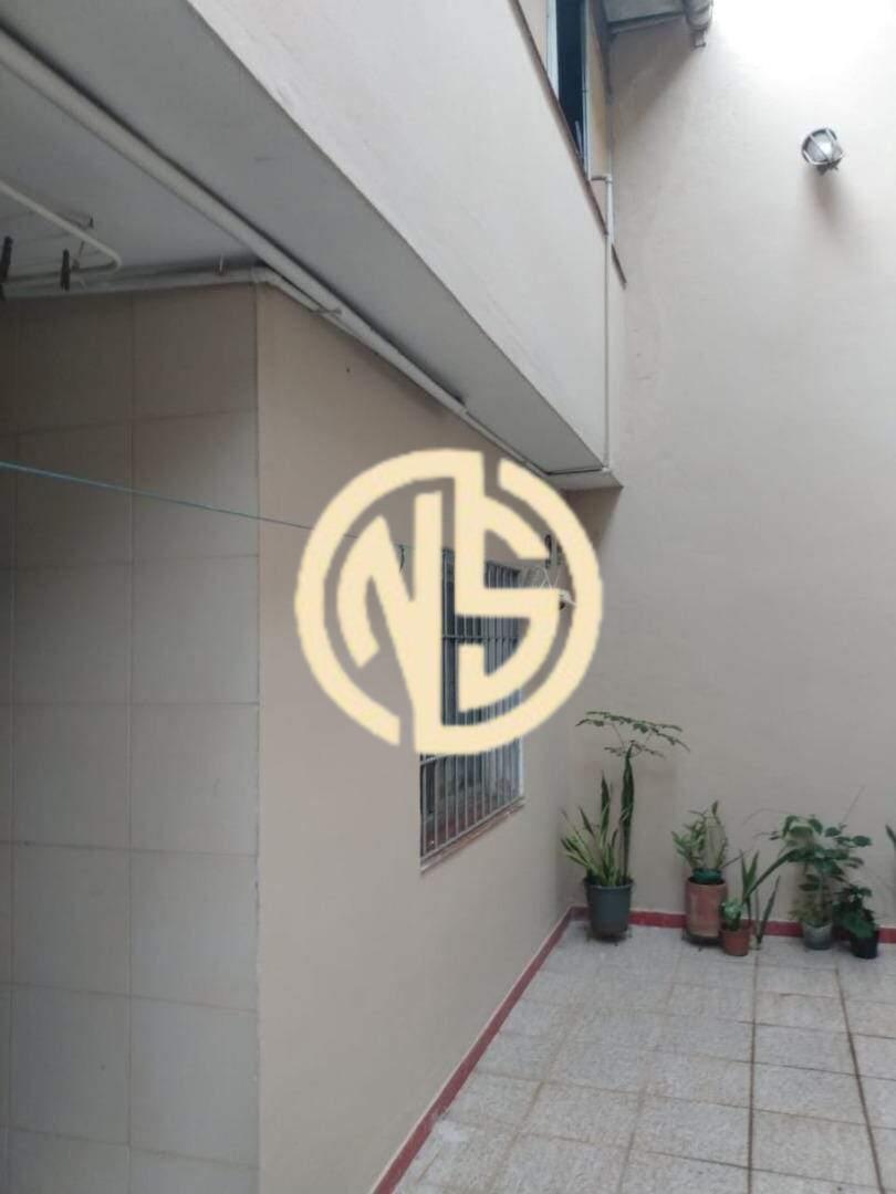 Sobrado à venda no Chácara Japonesa: 