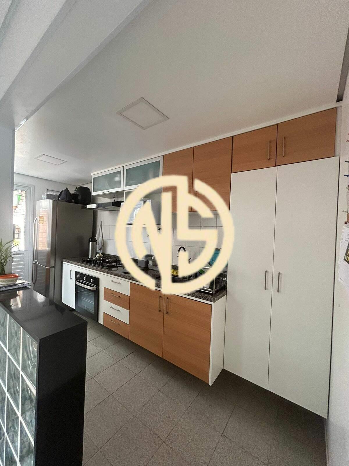 Sobrado à venda no Jardim São Luís: 