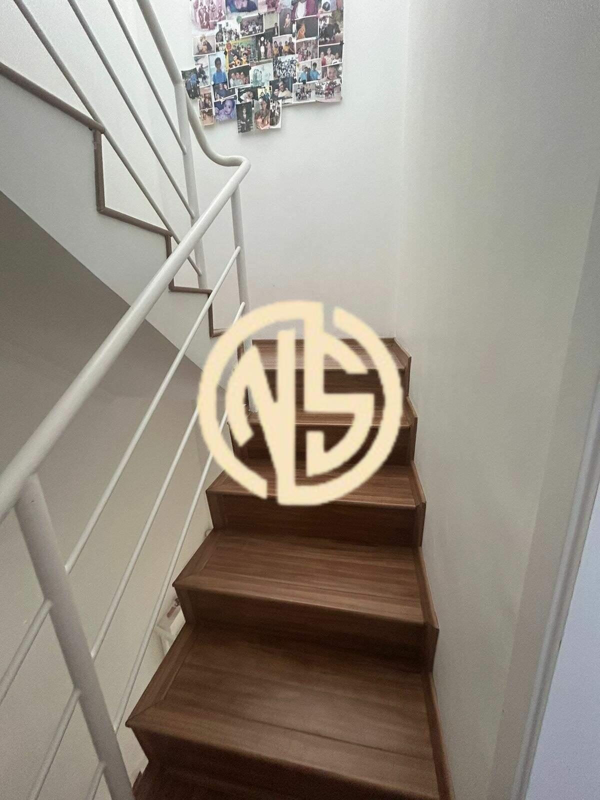 Sobrado à venda no Jardim São Luís: 