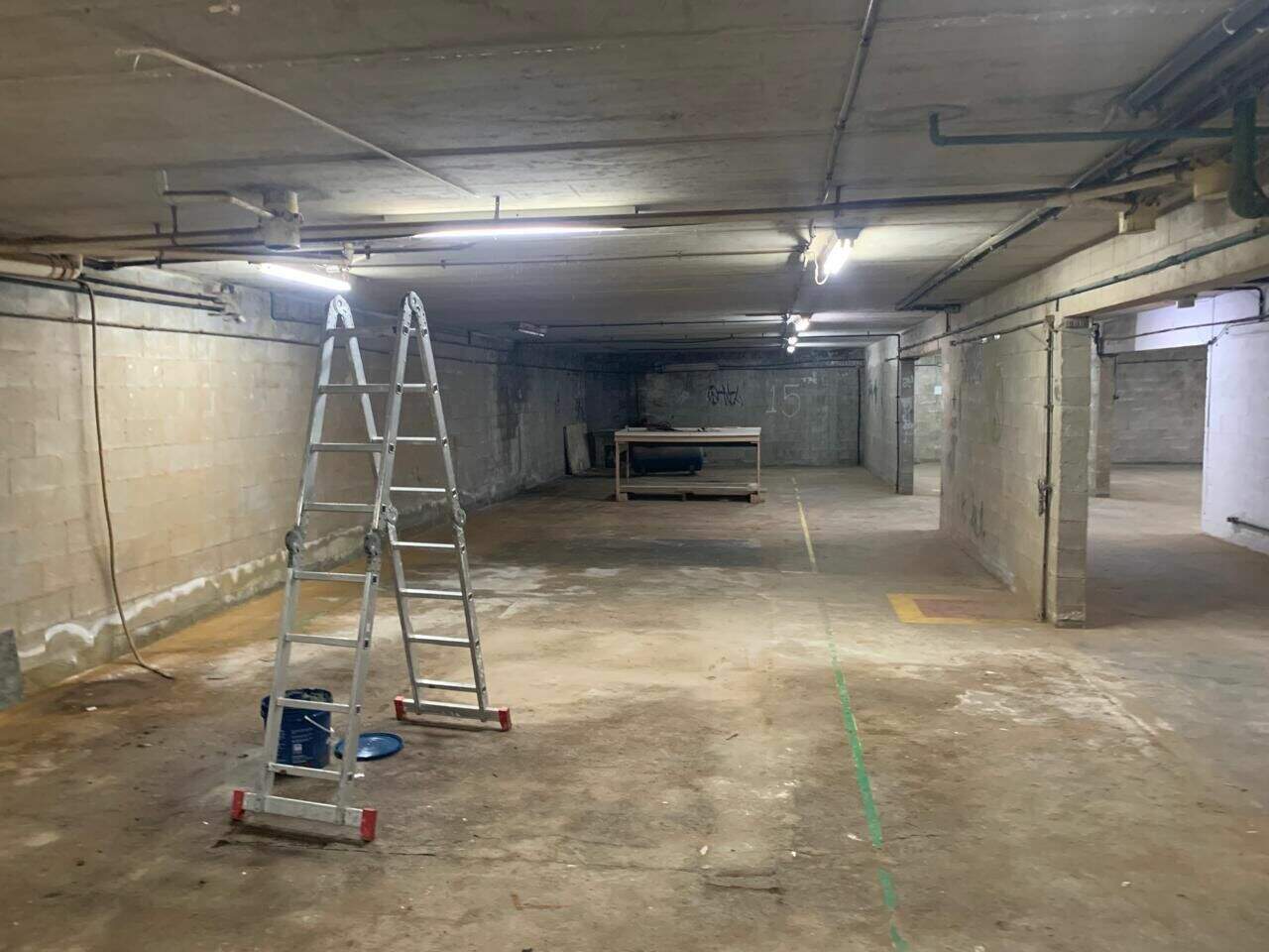 Pavilhão/Galpão à venda no Várzea de Baixo: 