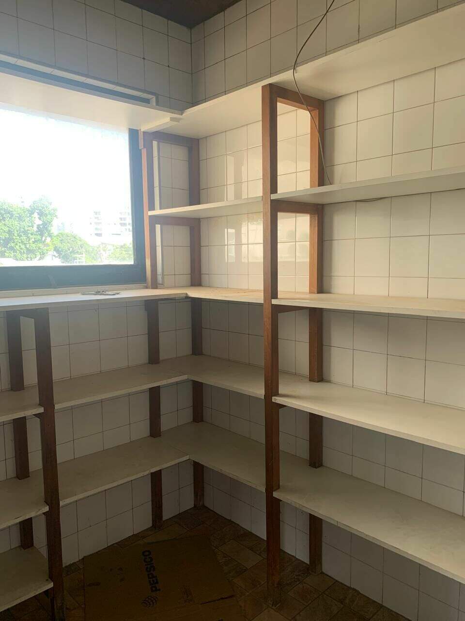 Pavilhão/Galpão à venda no Várzea de Baixo: 