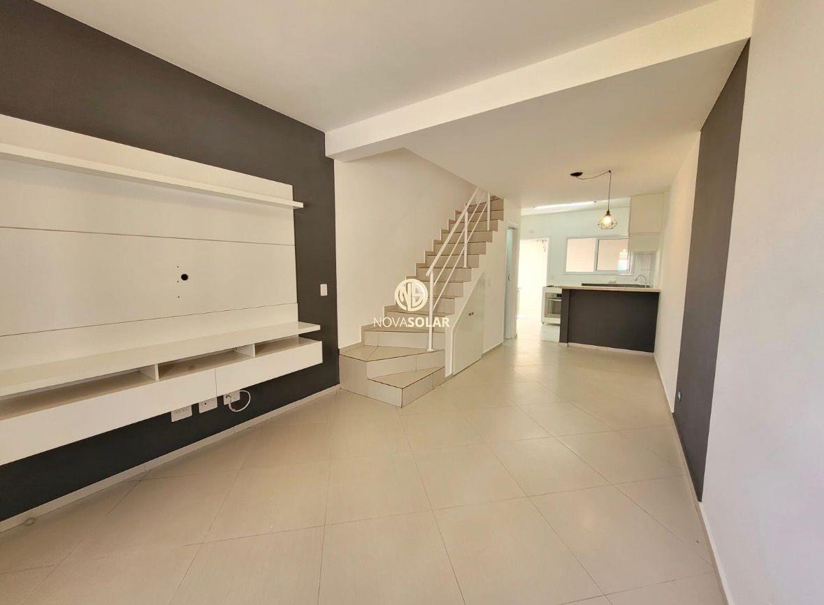 Casa em condomínio para aluguel no Campo Grande: 