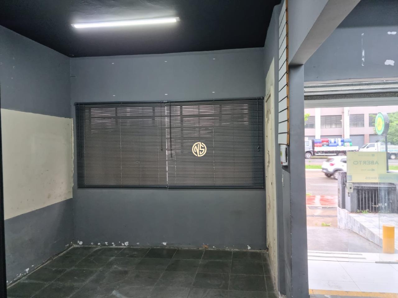 Casa comercial para aluguel no Jardim Caravelas: 