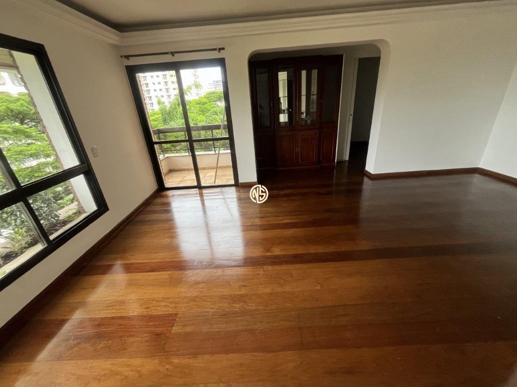 Apartamento à venda no Moema: 