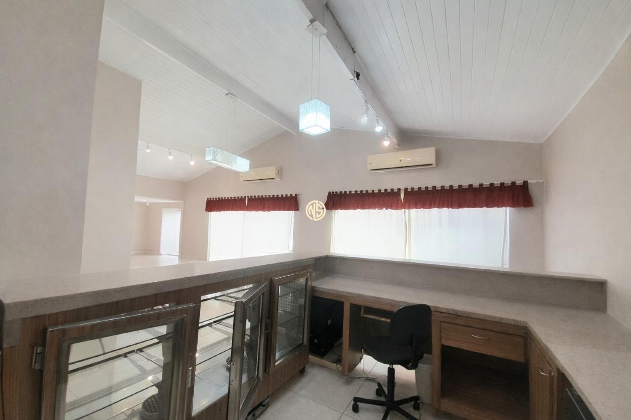 Salão comercial à venda no Jardim Taquaral: 