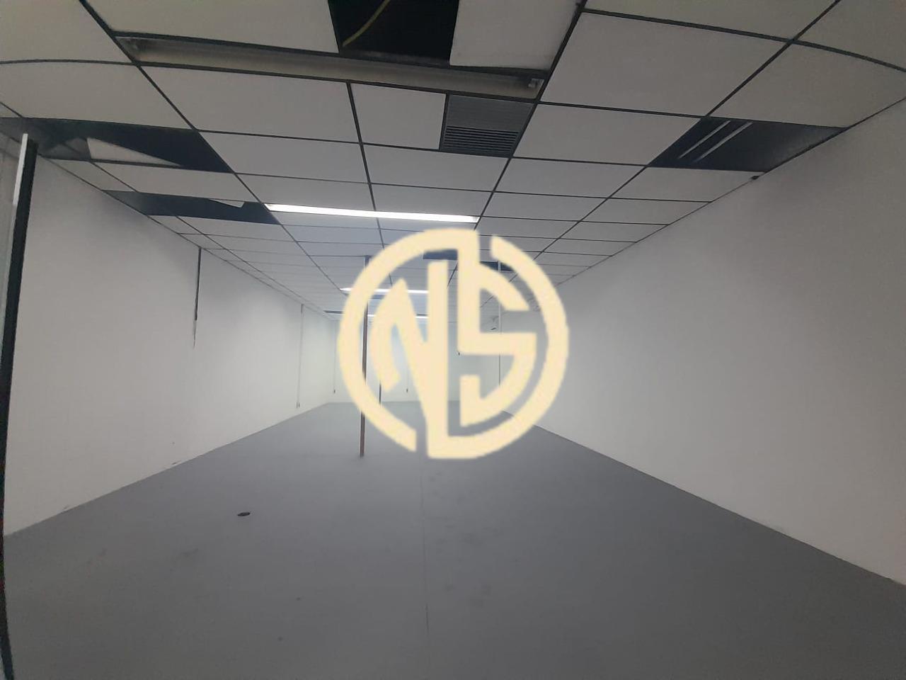 Sala comercial à venda no Jardim Sabará: 