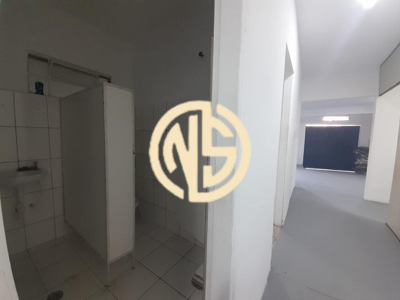 Sala comercial à venda no Jardim Sabará: 