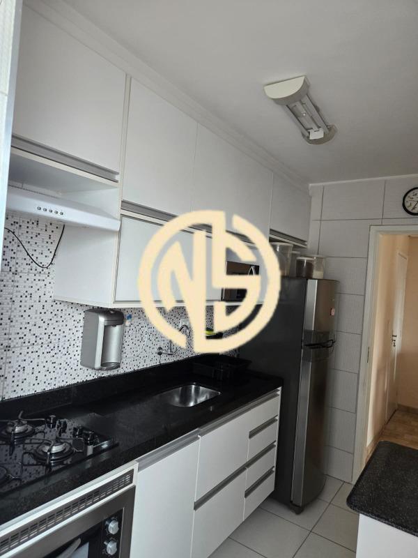 Apartamento à venda no Jardim Amália: 