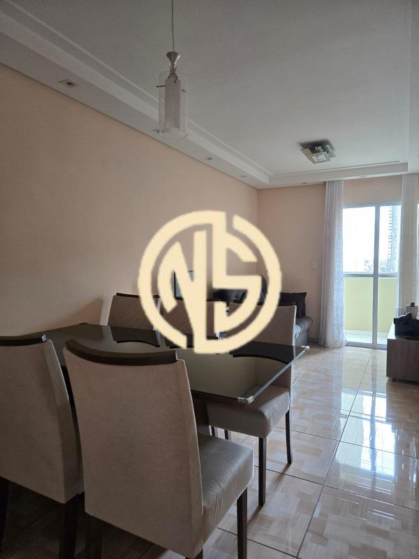 Apartamento à venda no Jardim Amália: 