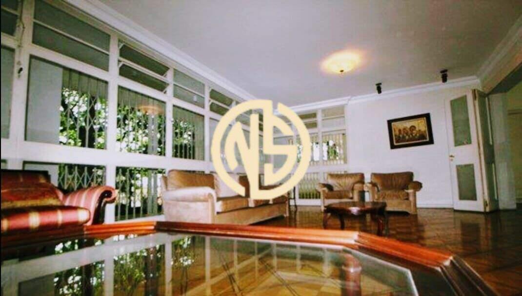 Sobrado à venda no Planalto Paulista: 