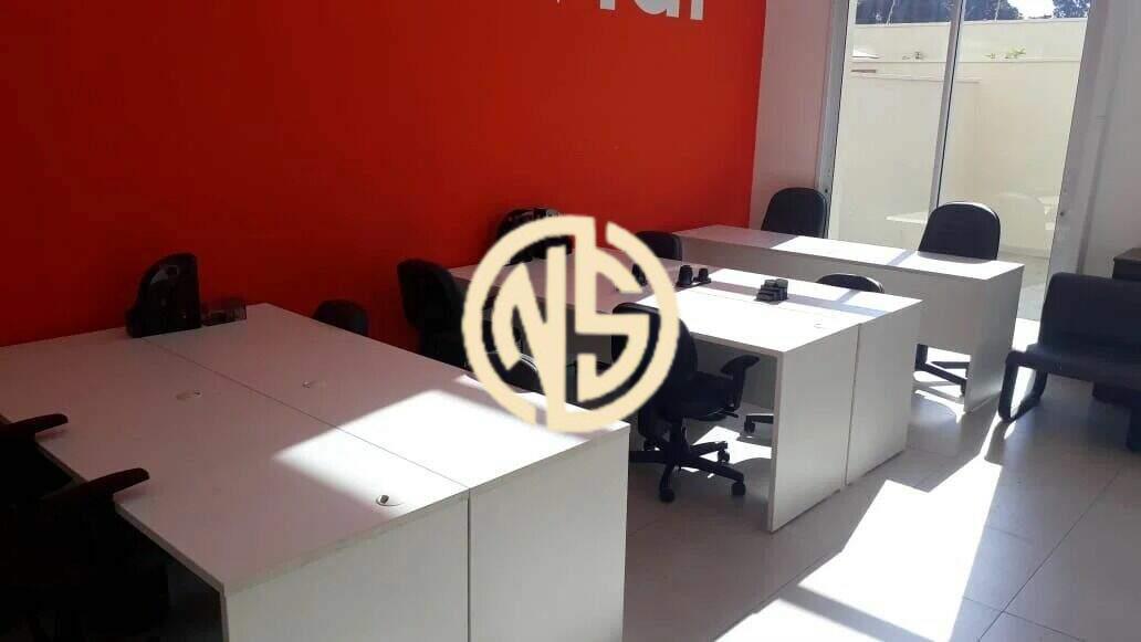 Sala à venda no Santo Amaro: 