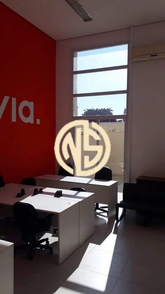 Sala à venda no Santo Amaro: 