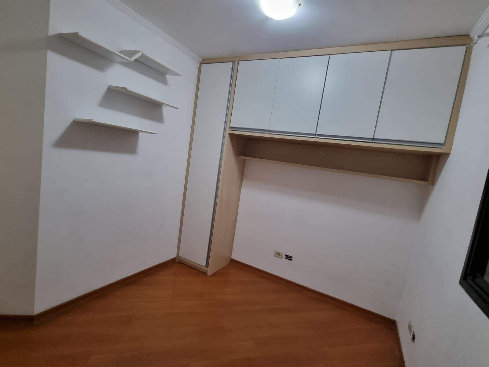Apartamento à venda no Jardim Ubirajara: 