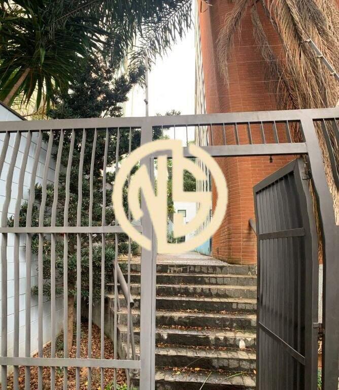 Prédio à venda no Vila Clementino: 