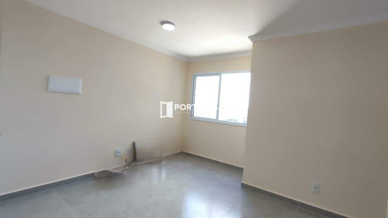 Apartamento para aluguel no Jardim de Lourdes: 