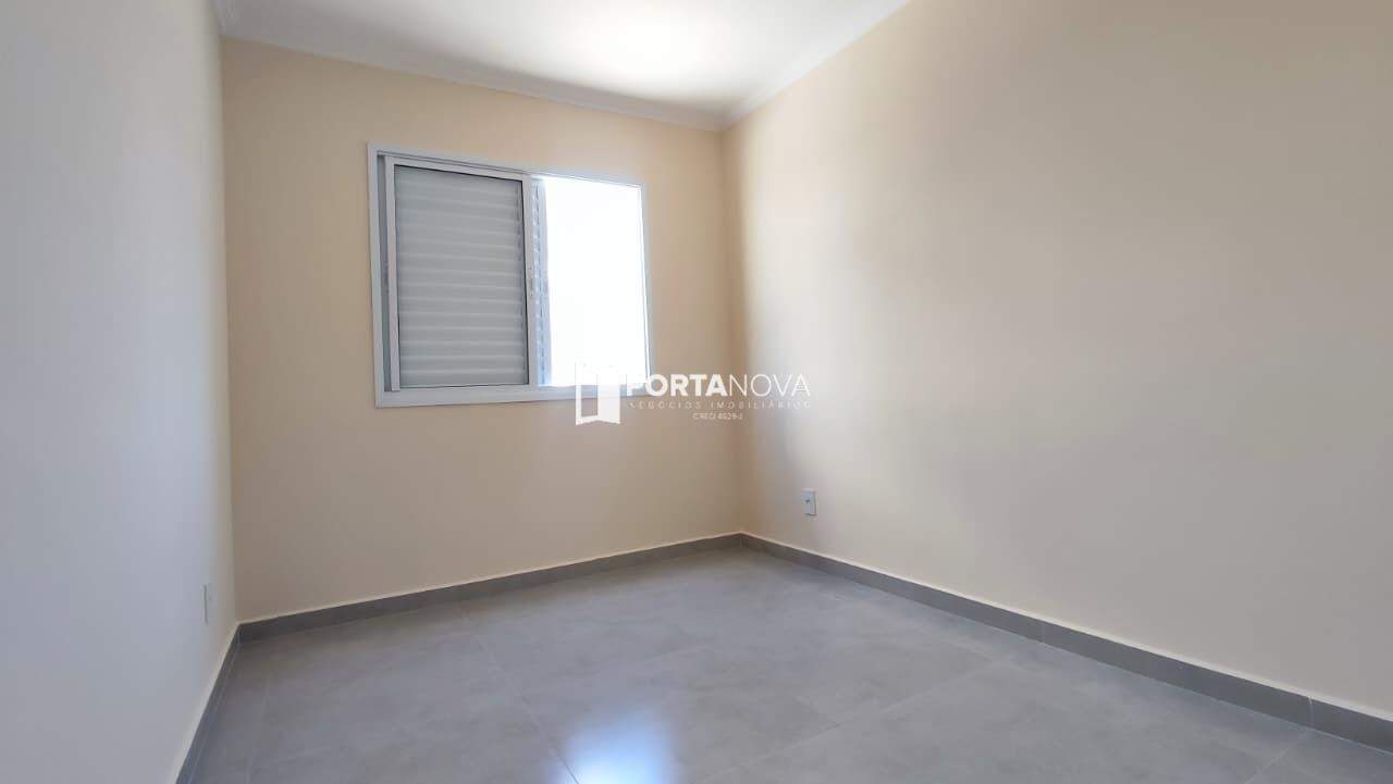 Apartamento para aluguel no Jardim de Lourdes: 