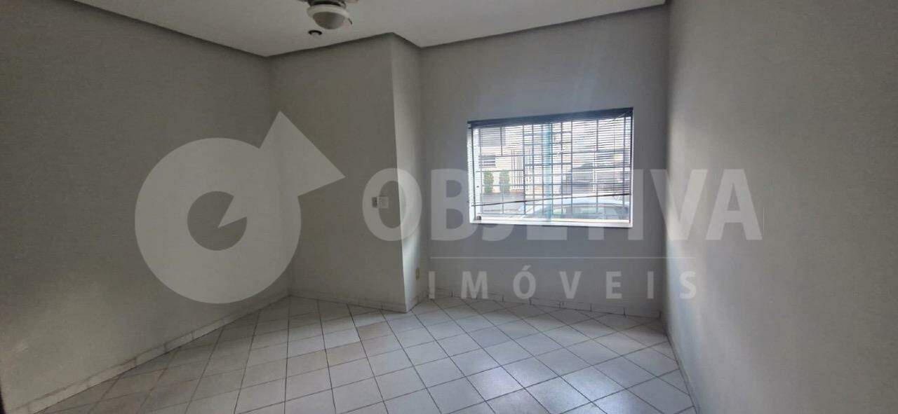 Casa para aluguel no MARTINS: 
