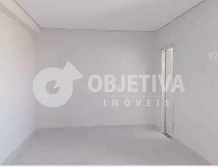 Apartamento para aluguel no CUSTODIO PEREIRA: 