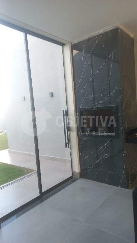 Casa à venda no SHOPPING PARK: 