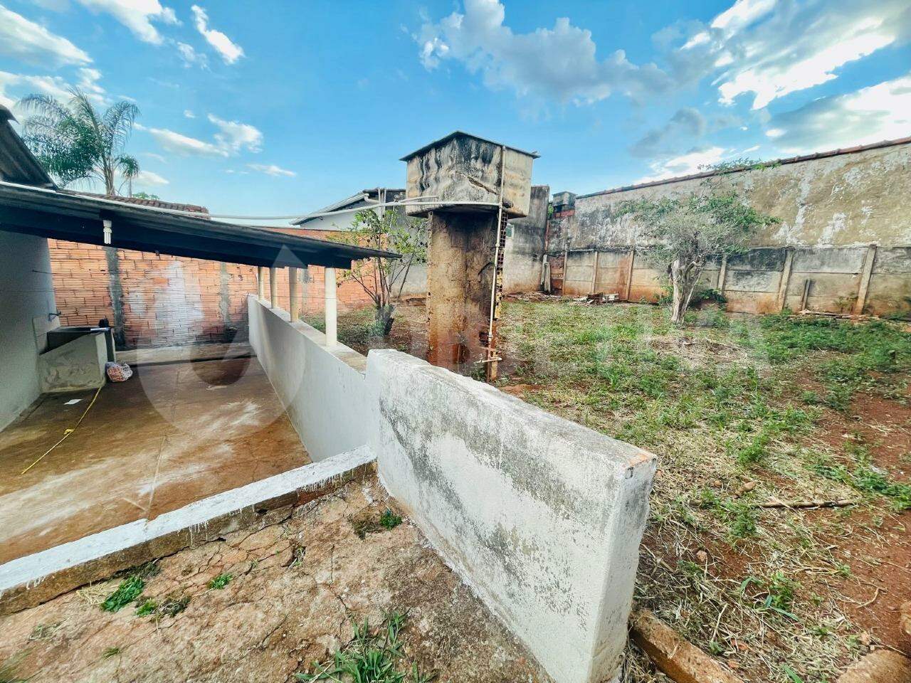 Casa à venda no JARAGUA: 