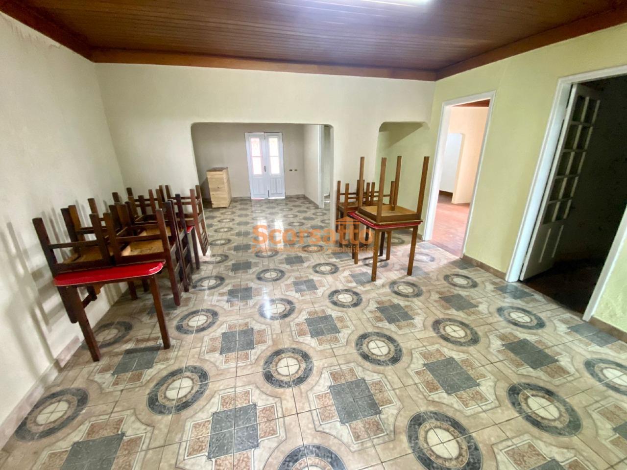 Casa para aluguel no Centro: 