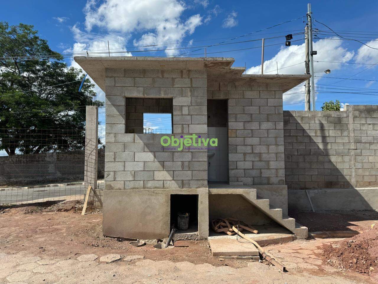 Galpão para aluguel no Embu Mirim: 