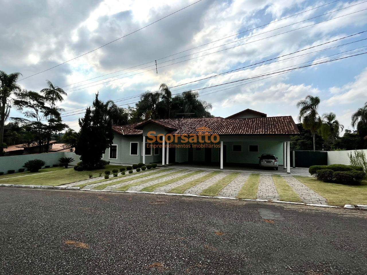 Casa de Condomínio à venda no Chácara da Lagoa: 