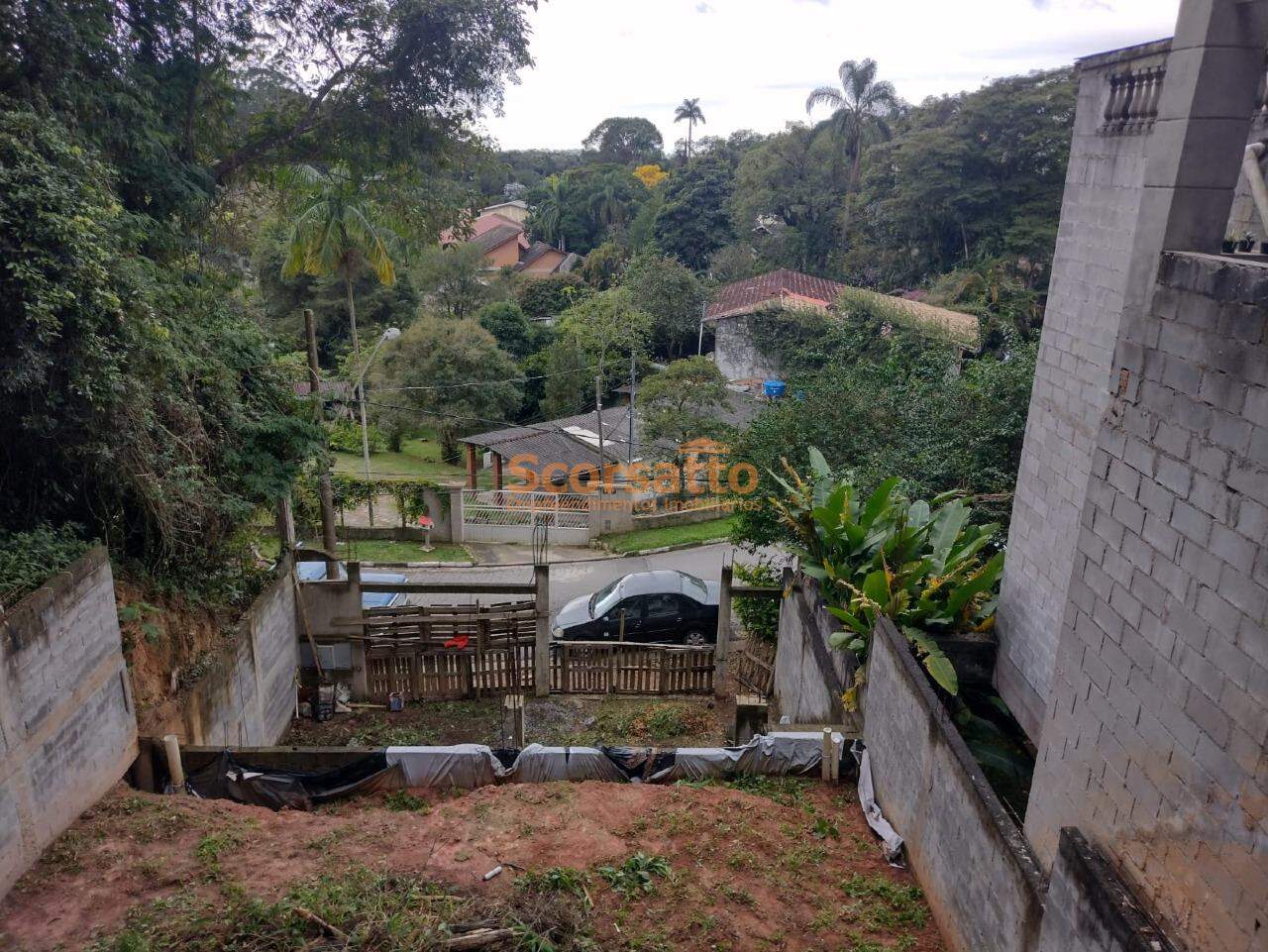 Terreno à venda no Jardim Tereza Maria: 