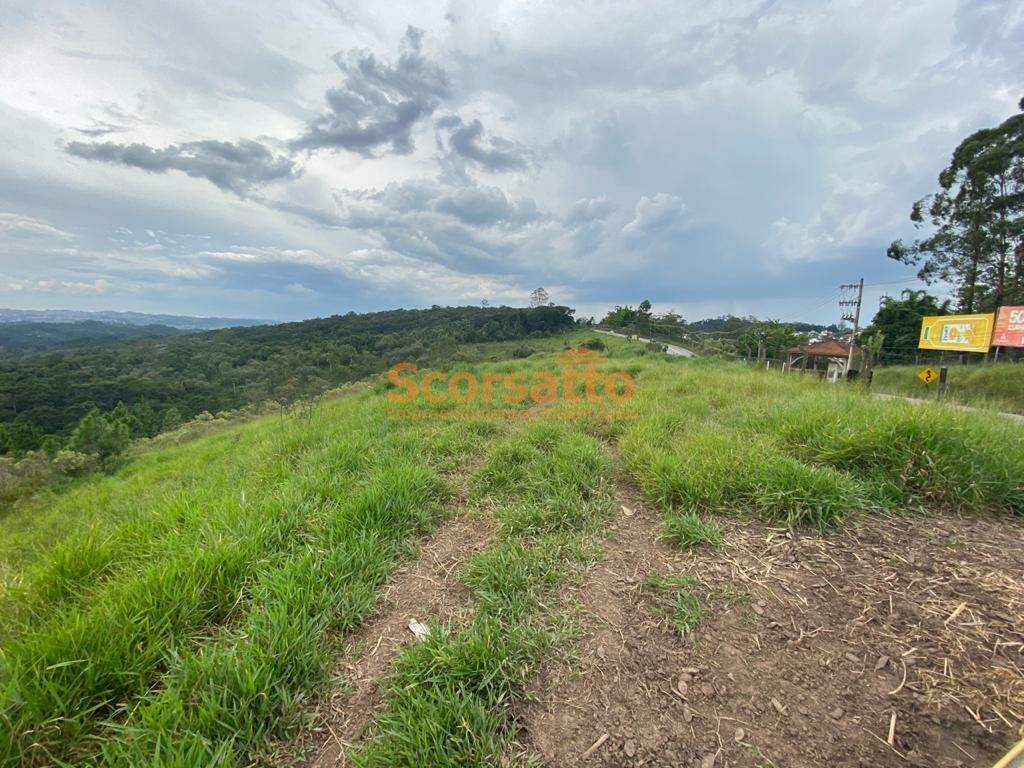 Área à venda no Jardim Marilú: 