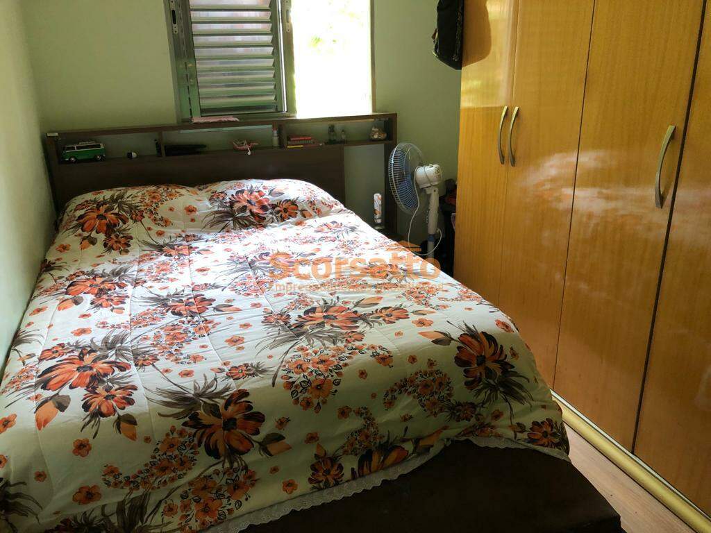 Apartamento à venda no Jardim Soraia: 