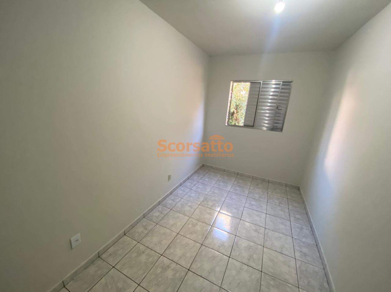 Apartamento à venda no Jardim Tereza Maria: 