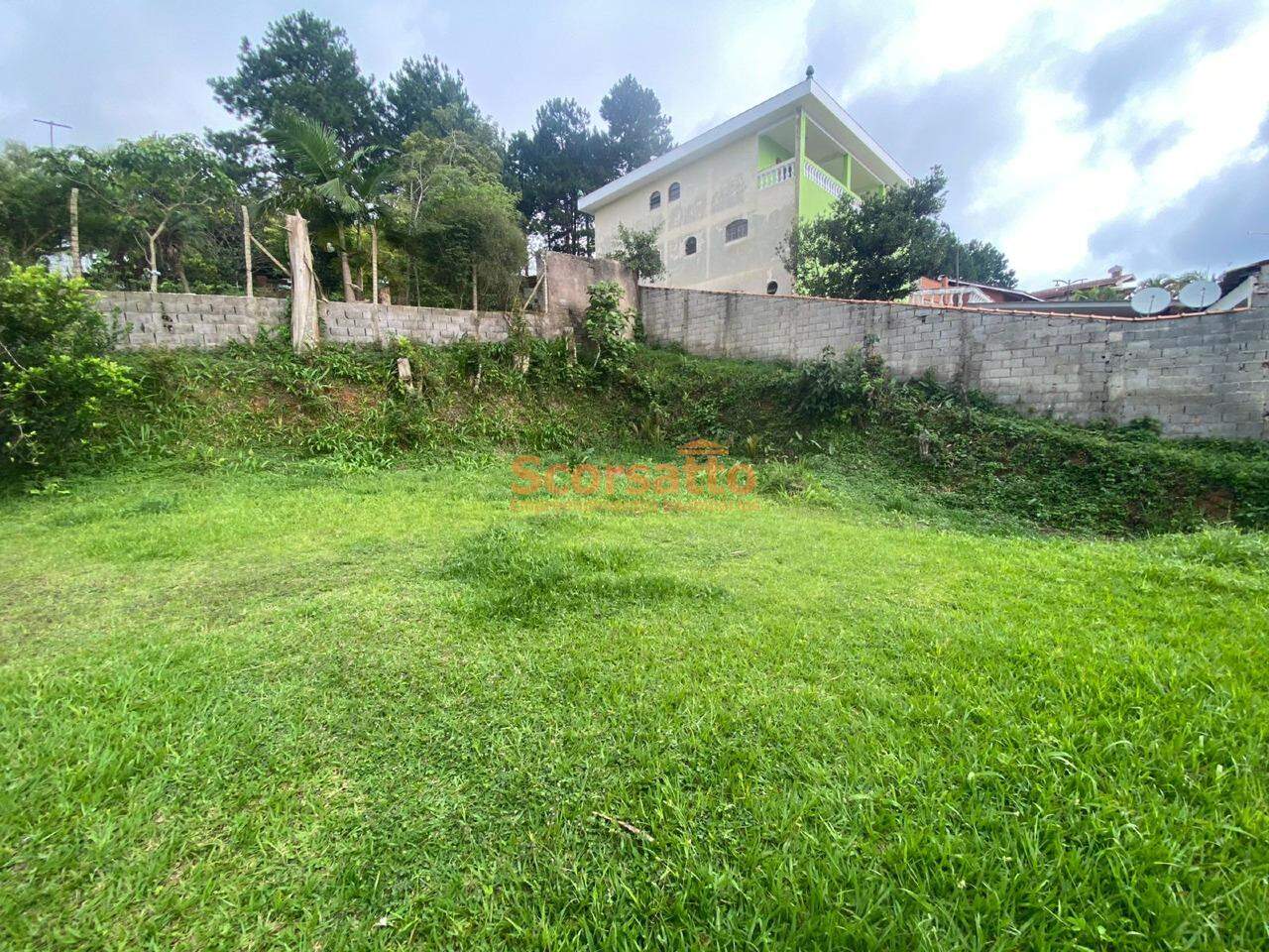 Terreno de Condomínio à venda no Parque Delfim Verde: 