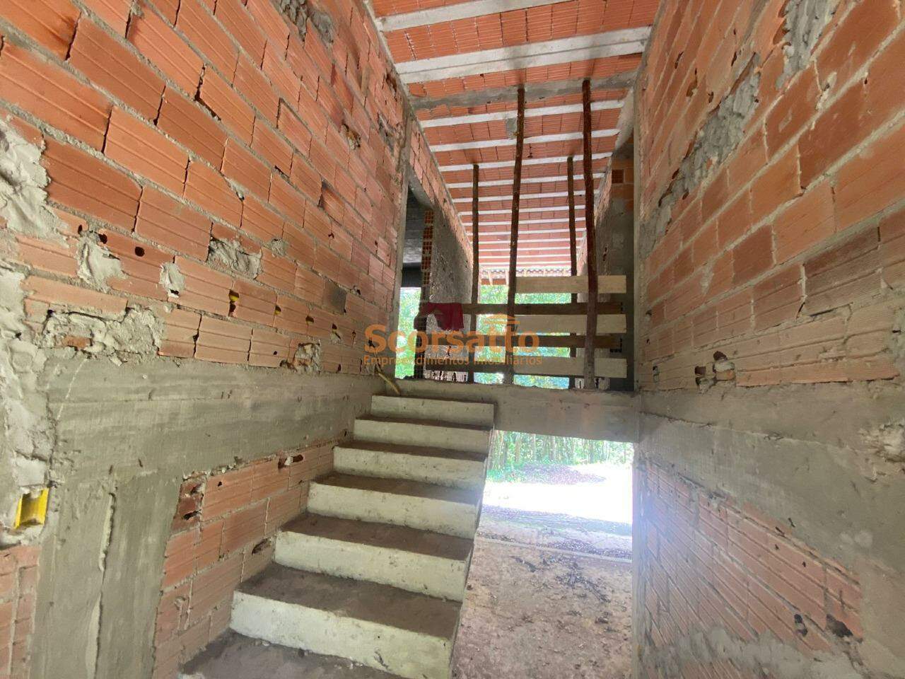 Casa de Condomínio à venda no Jardim Petropólis: 