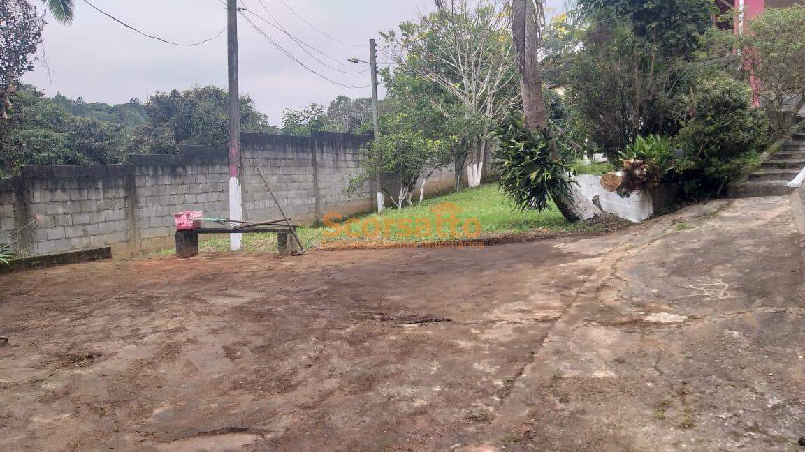 Chácara à venda no Parque Yara Cecy: 