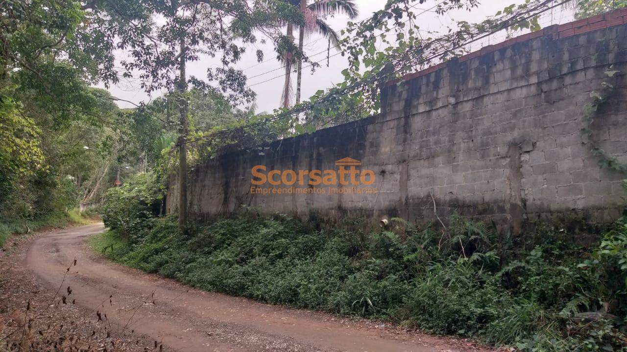 Chácara à venda no Parque Yara Cecy: 