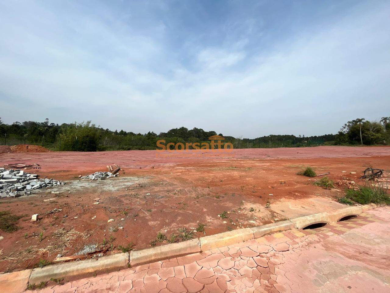 Terreno de Condomínio à venda no Riviera Verde: 