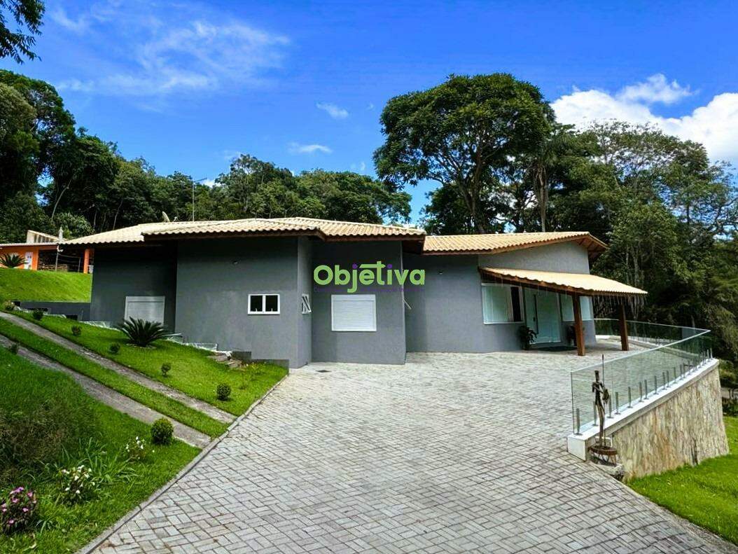 Casa de Condomínio à venda no Jardim Petropólis: 