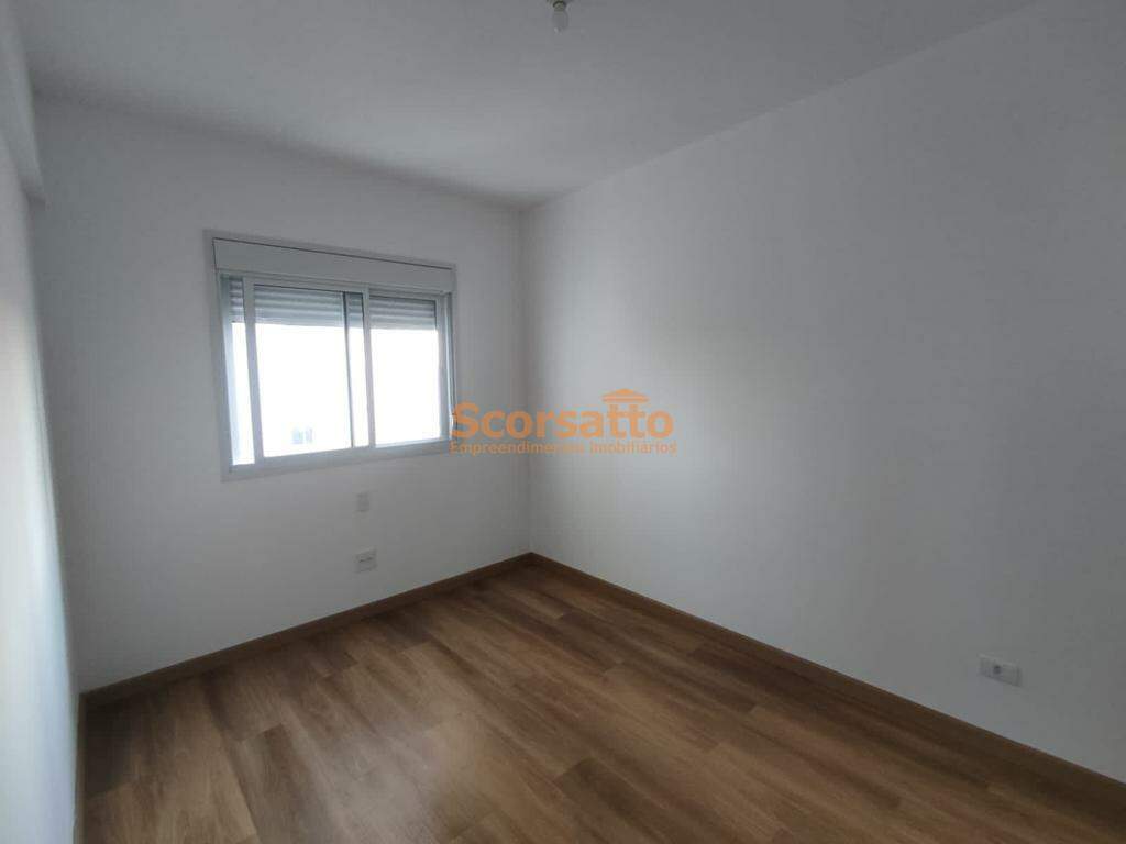 Apartamento para aluguel no Parque Esplanada: 